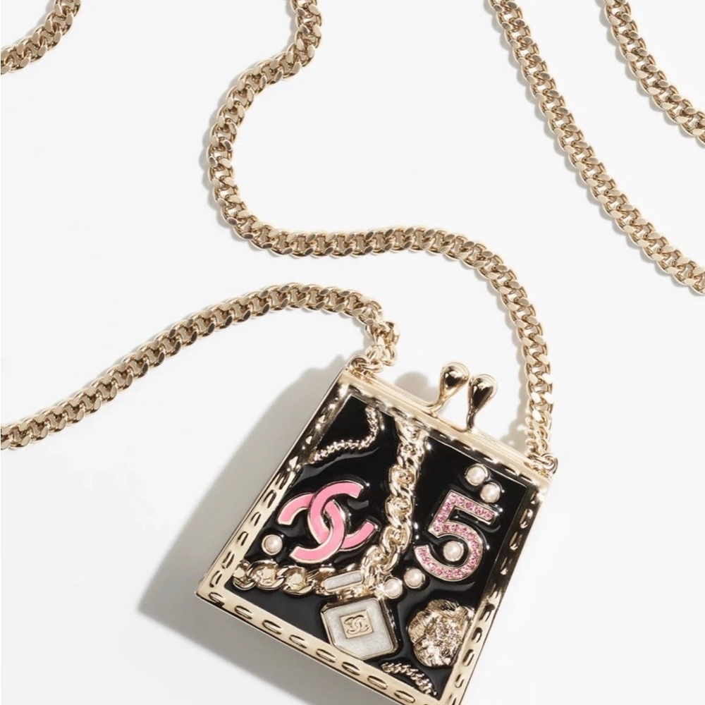 CHANEL BLACK METAL & RESIN GOLD CROSSBODY MICRO BAG PENDANT